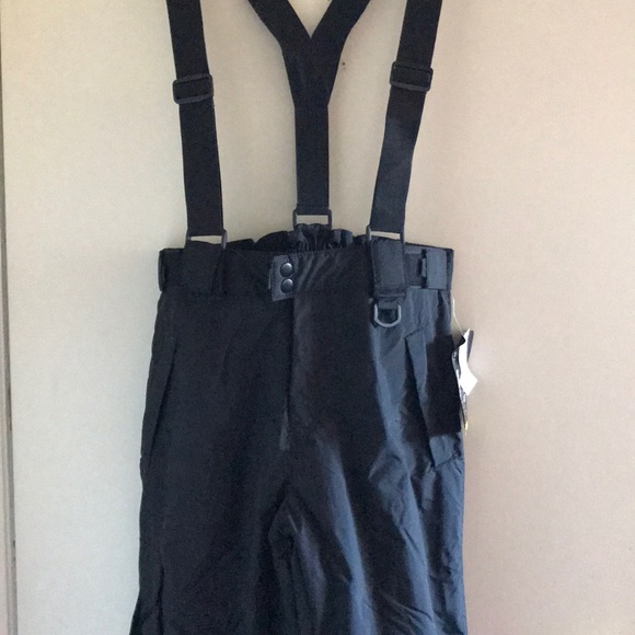 Snow suit - Picture 1 of 1